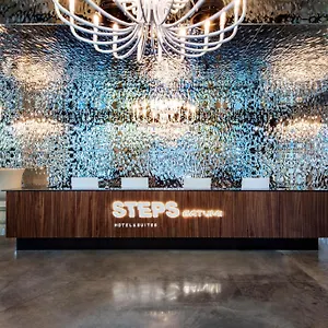 Steps & Suites باتومي
